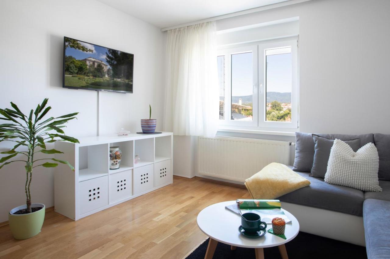 Spacious 2Bdr Apartment With A Cute Balcony زغرب المظهر الخارجي الصورة